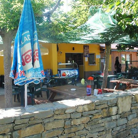 Camping Organya Hotel Kültér fotó